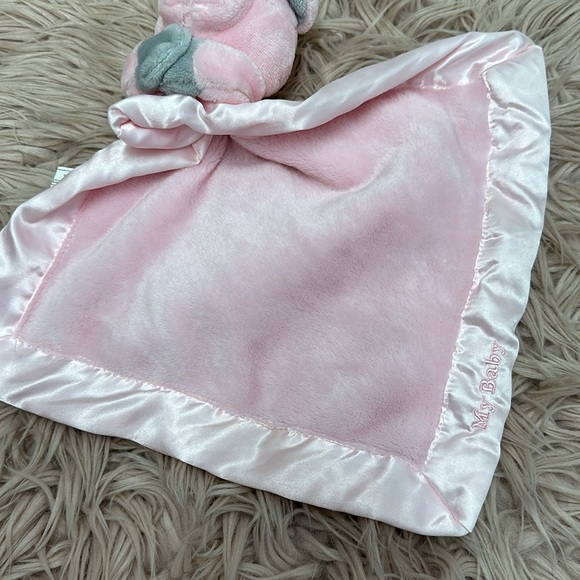 Piggy Security Blanket - Picture 3 of 3